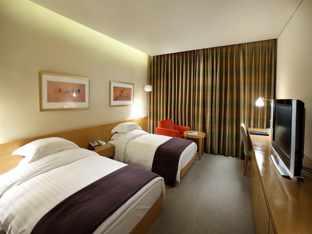 Rolling Hills Hotel Hwaseong Exterior foto